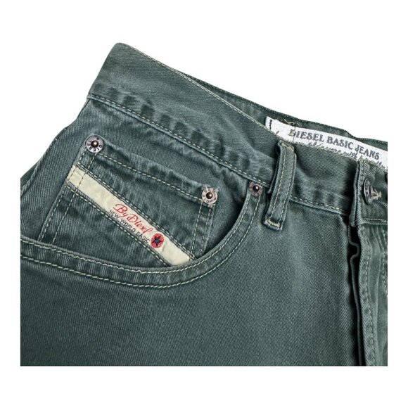 DIESEL Slim Straight BASIC Green Luxury Designer Denim Pants Jeans Mens 28x32 - Picture 6 of 7